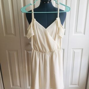 Guess Cream Beige Off the Shoulder Midi Dress - XS